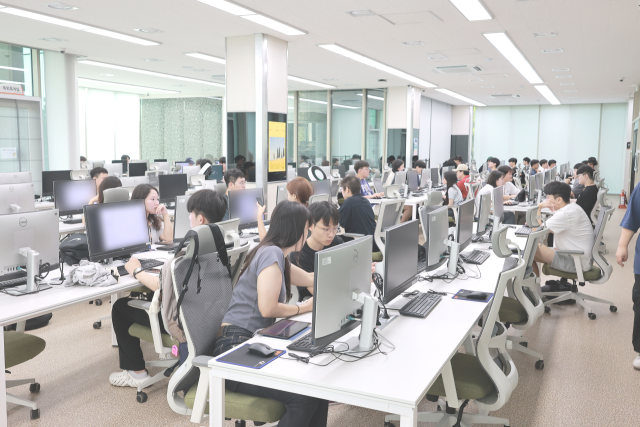 “스스로 문제 정의‧해결 SW 인재 양성”…‘3기B 라피신’ 교육생 모...