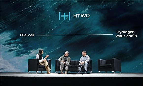 27년 ‘수소차’ 집념 결실…압도적 리딩 꿈꾸는 현대차