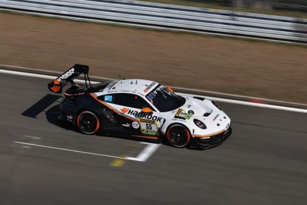 조현범 회장의 모터스포츠 도전 결실…‘뉘르부르크링 24시’ 9위 쾌거