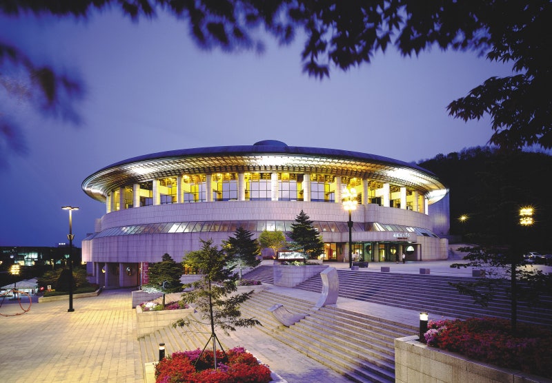 ‘마통’으로 버티는 예술의전당